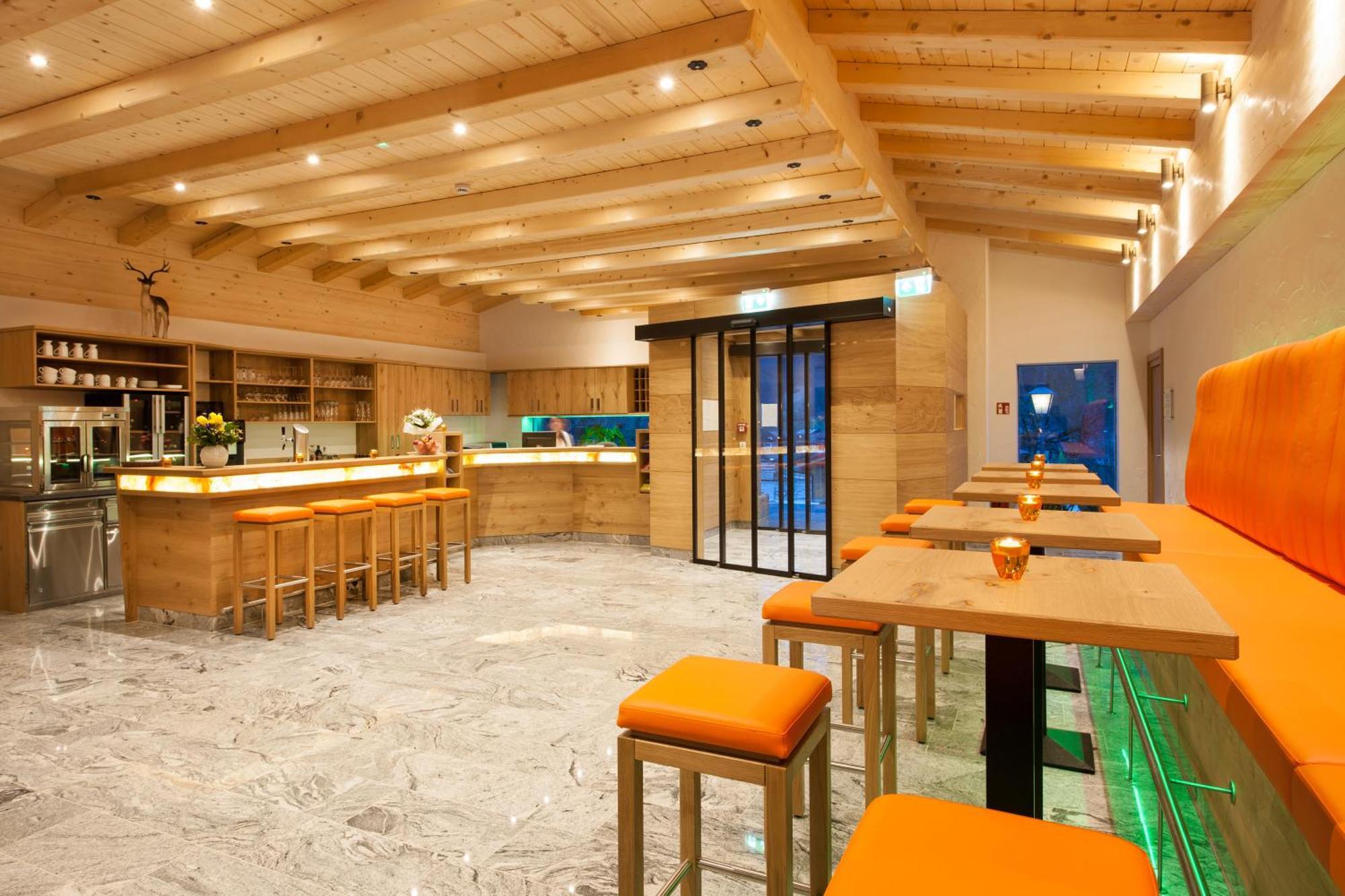 Naturhotel Reissenlehen ビショフスヴィーゼン エクステリア 写真